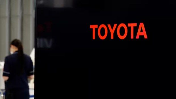 Toyota tạm dừng 10 dây chuyền sản xuất ở Nhật Bản do thiếu linh kiện